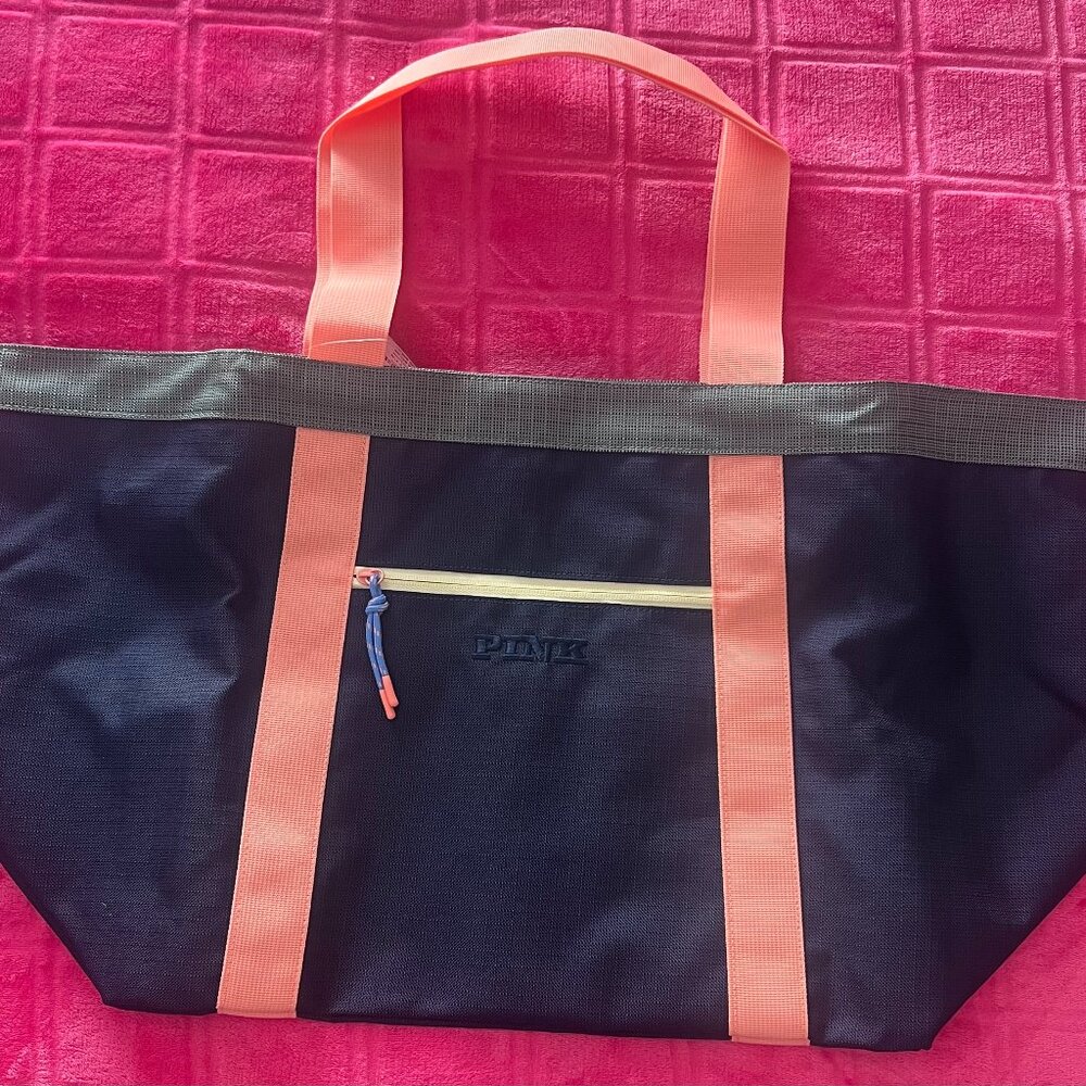 Victoria Secret PINK Weekender tote